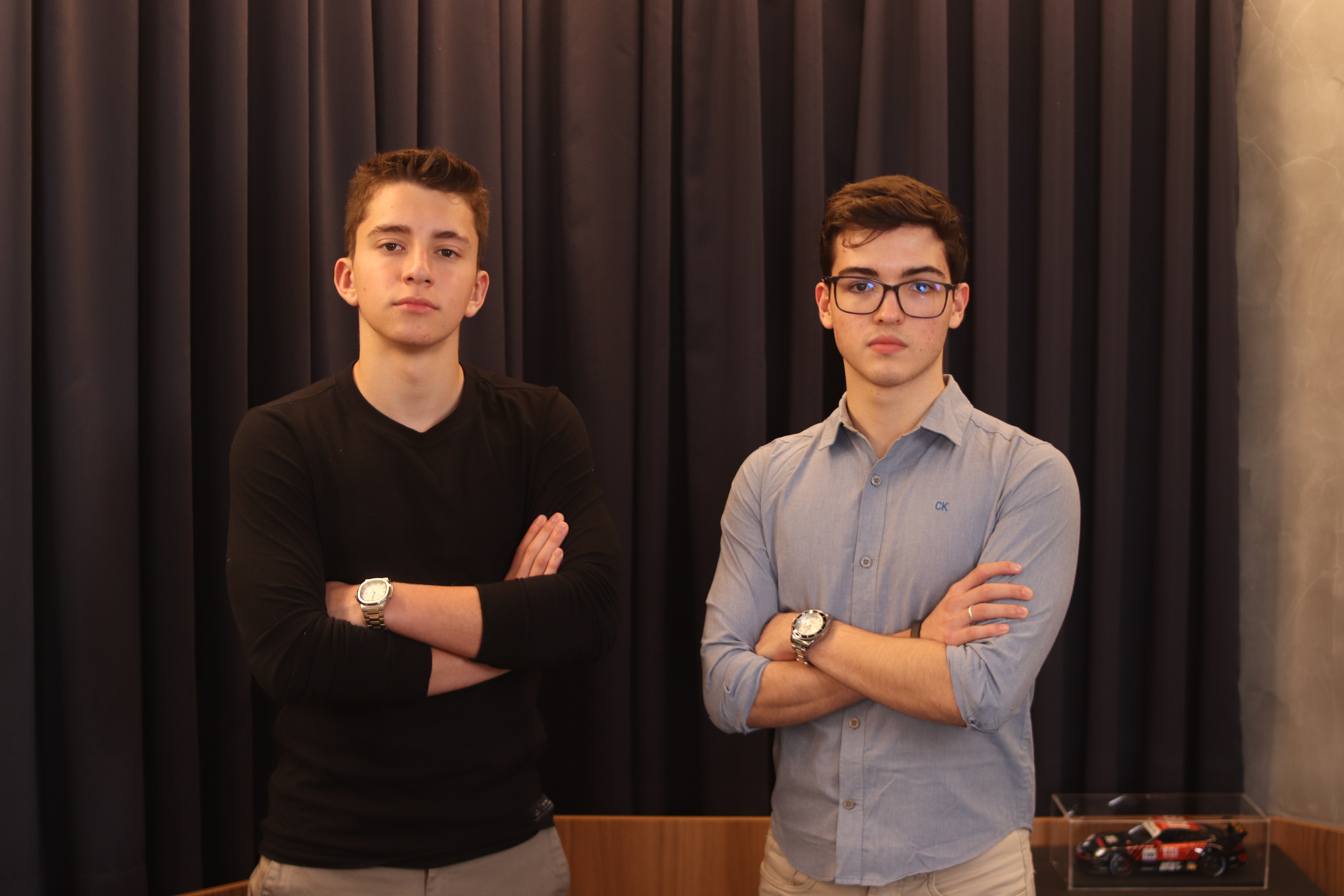 Arthur Félix e Akilles Cecilio, co-fundadores da 2A Educação